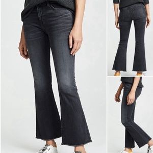 Nili Lotan Vianca Flare Ankle Jeans in Black

Size: 25